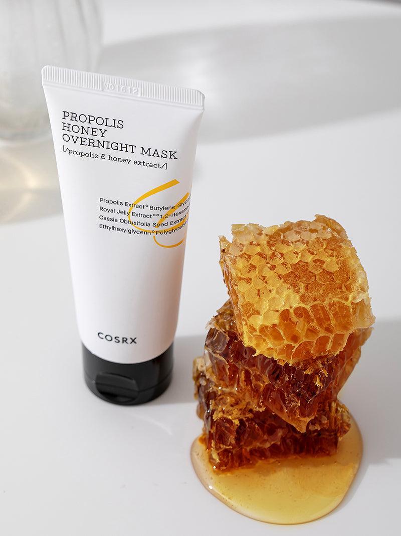 COSRX Propolis Honey Overnight Mask with honeycomb – nourishing overnight mask